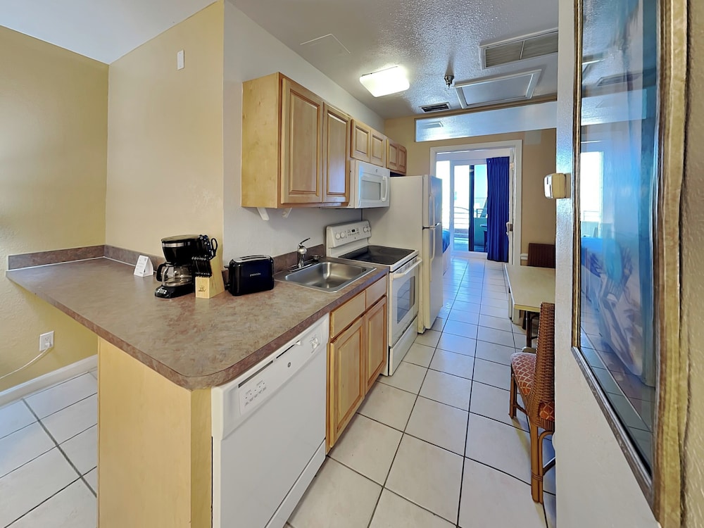 Westgate Harbour Beach Resort - photo 25