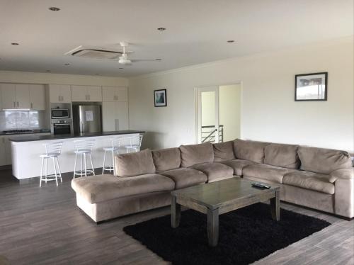 Blue Sky Apartment — 4-Star Luxury Hotel in Jurien Bay, Australia