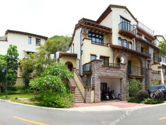 Ruichen Hotel — hotel in Longmen