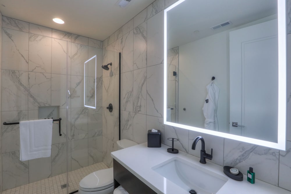 Studio 154 Luxury Hotel - photo 95