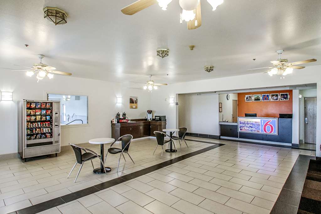 Motel 6 Nephi UT - photo 28