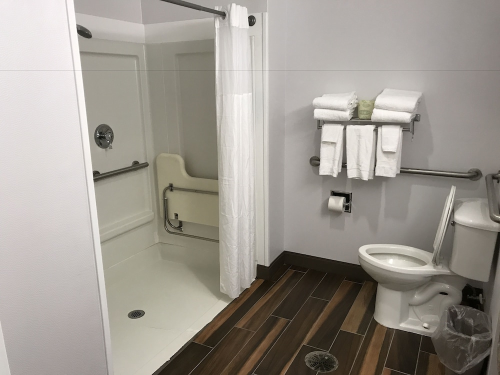 Hampton Inn & Suites Lamar - photo 91