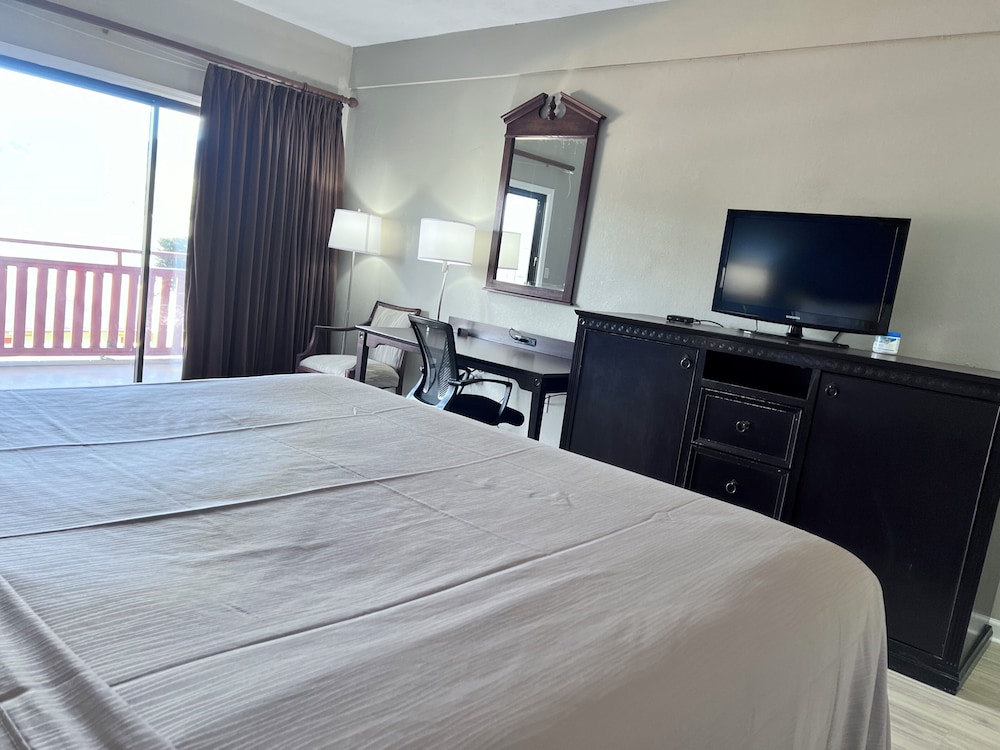 Knights Inn Dillard - photo 13