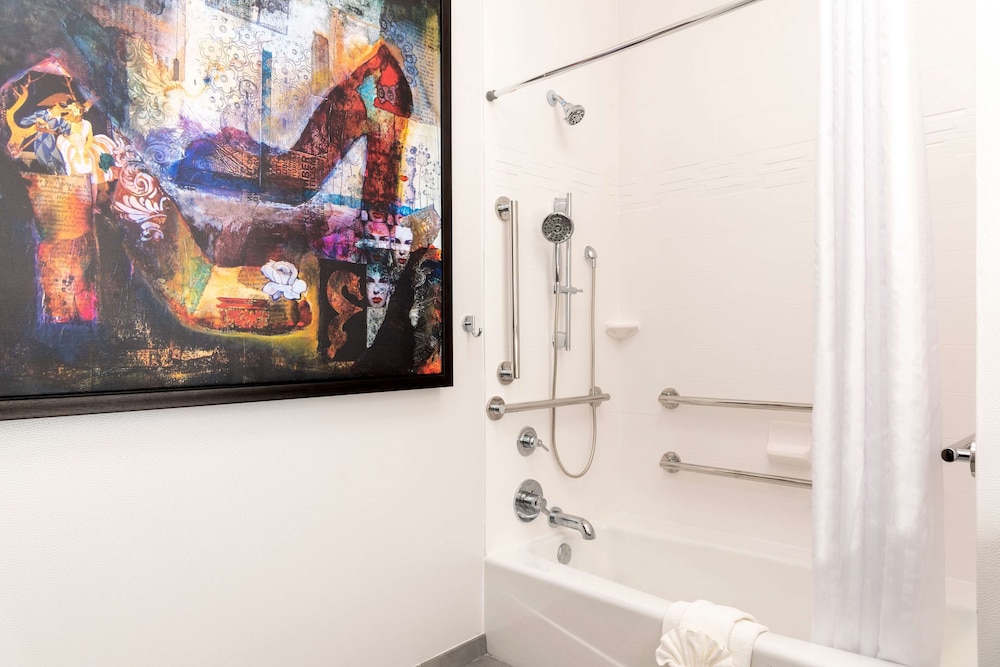 Homewood Suites by Hilton Indianapolis Downtown - photo 19