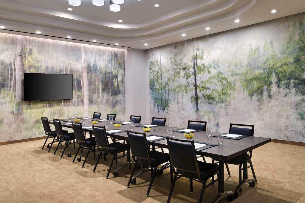 Hyatt House LAX Century Blvd - photo 21