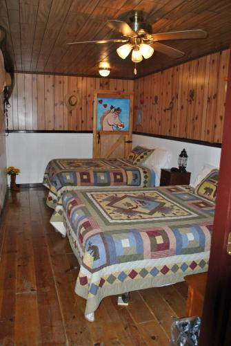 Aspen Inn - photo 34