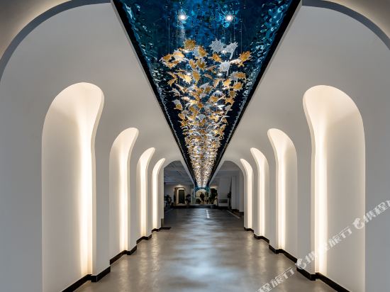 Huazhu Courtyard Theme Hotel in Xiazhen, People's Republic of China