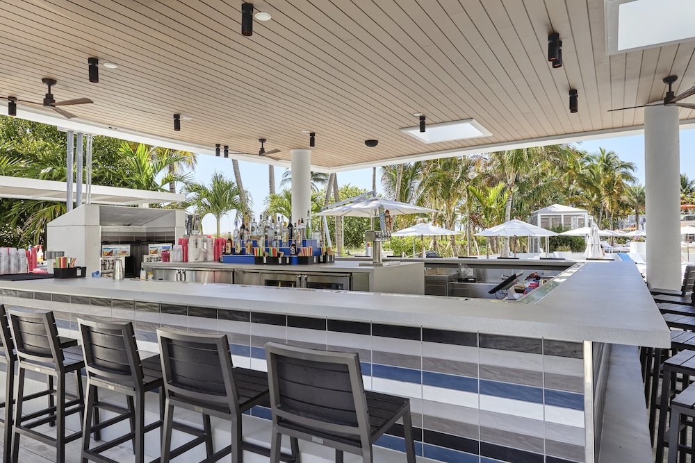 Loews Miami Beach Hotel - photo 110