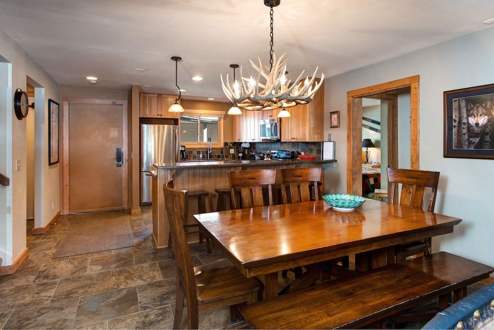Ski In Condo in Snow Flower Resort by RedAwning - photo 5