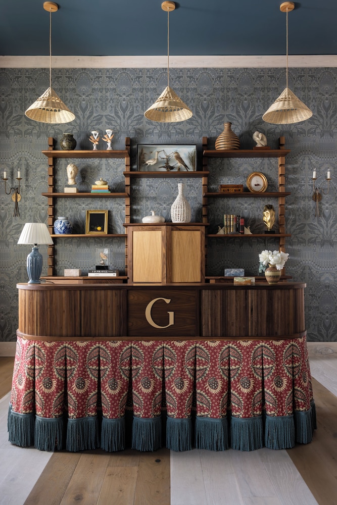 The George Hotel - photo 3