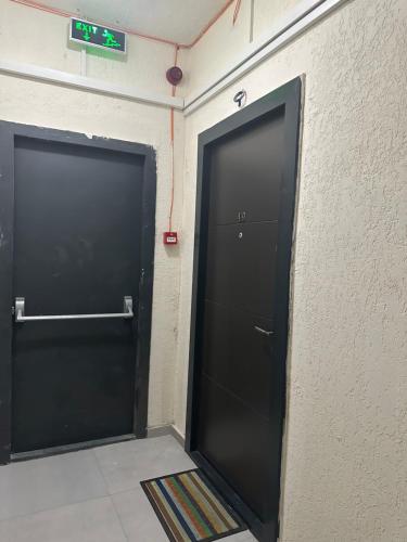 Label Apartment