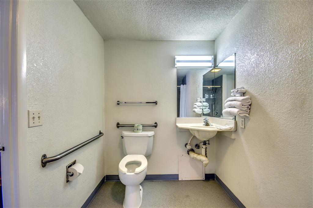 Motel 6 Saint Joseph MO - photo 16