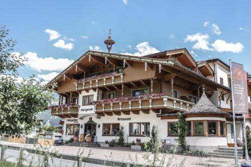Metzgerwirt - carbon neutral hotel in Hippach