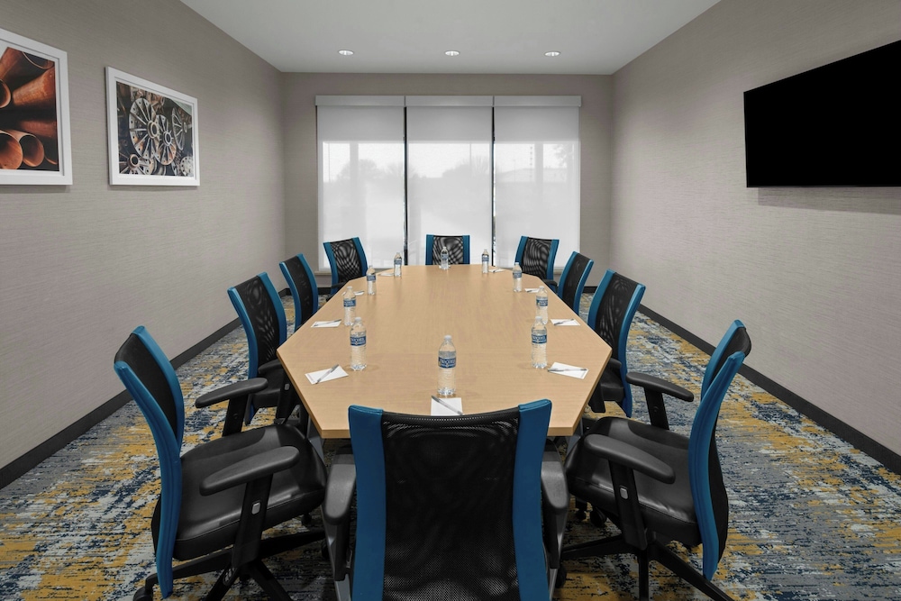 TownePlace Suites by Marriott Hobbs - photo 30