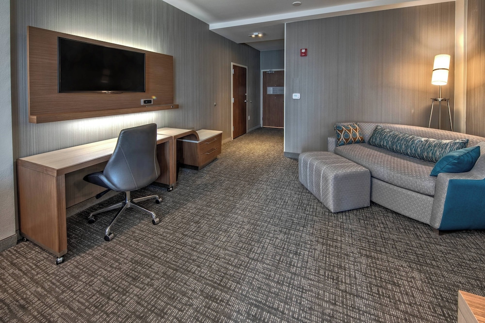 Courtyard by Marriott Austin Northwest Lakeline - photo 12