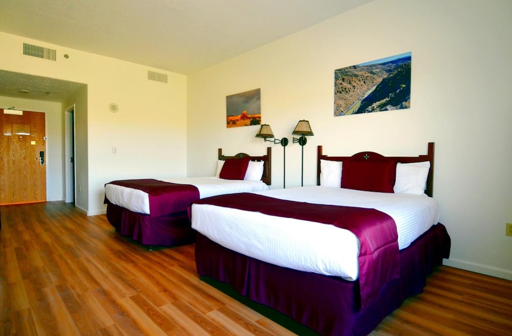 Ohkay Casino Resort Hotel - photo 7