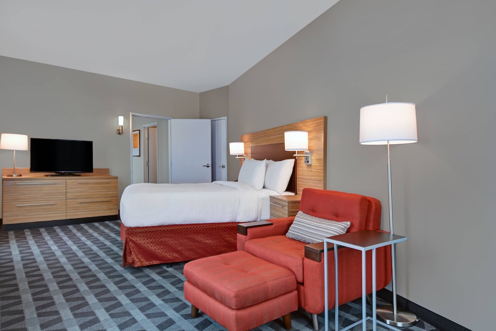 TownePlace Suites by Marriott Indianapolis Downtown - photo 19
