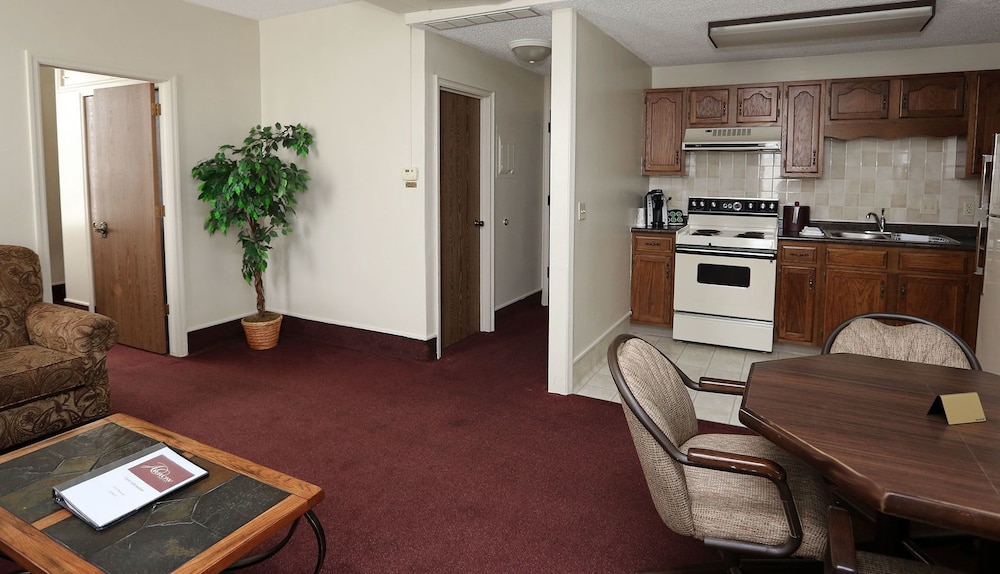 Arrow Hotel - photo 2