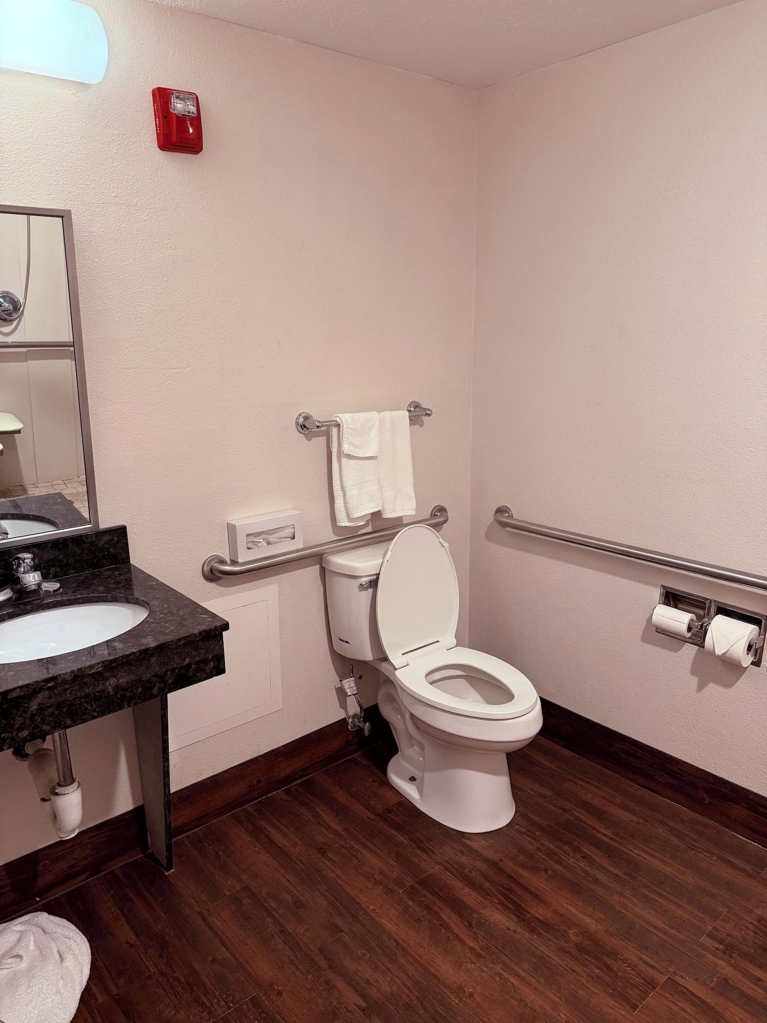 Mountain Valley Inn & Suites - photo 23