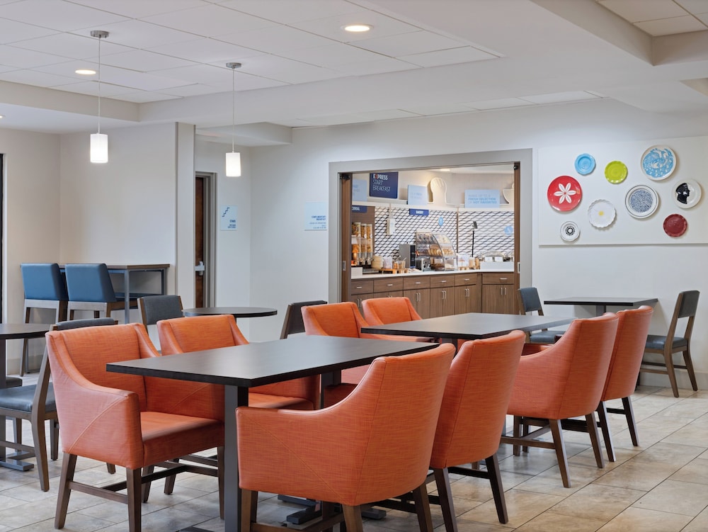 Holiday Inn Express & Suites Augusta West Fort Gordon by IHG - photo 89