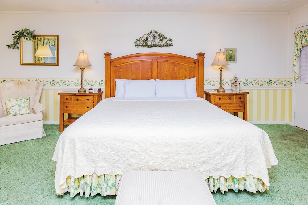 Azalea Garden Inn - photo 10