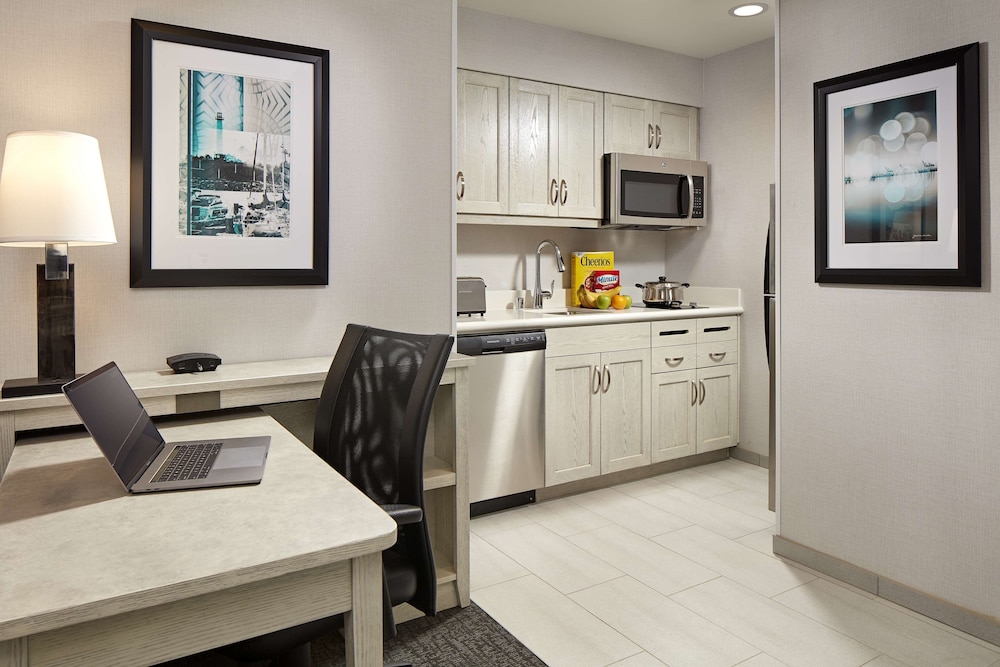 Homewood Suites by Hilton Long Beach Airport - photo 18