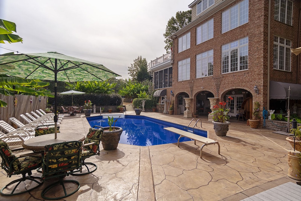 The Lakeside Resort - photo 26