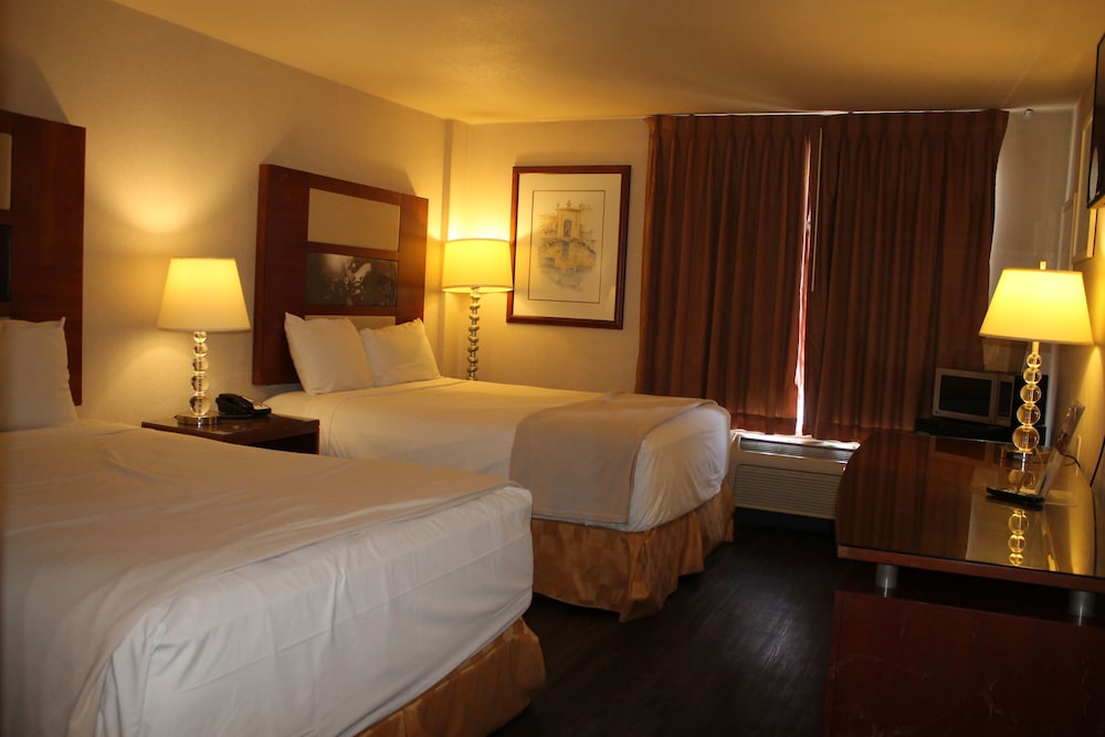 Sunrise Inn Hotel - photo 26