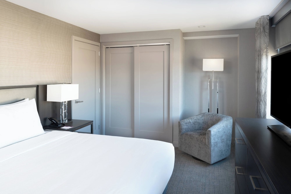 Residence Inn by Marriott Weehawken - photo 22