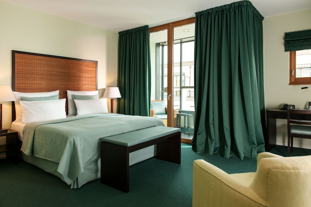 Clipper Boardinghouse Berlin Gendarmenmarkt in Berlin, Germany