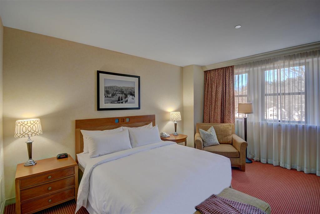Wellsworth Hotel - photo 23