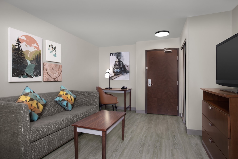 Holiday Inn Hotel & Suites Durango Downtown by IHG - photo 18