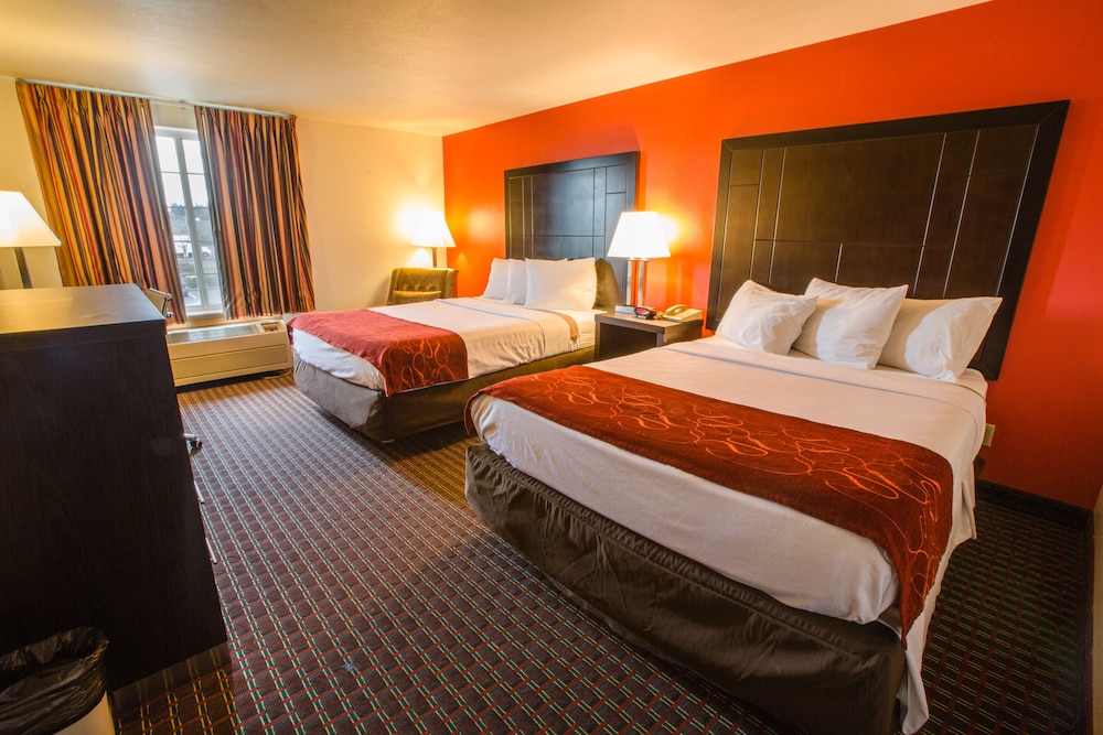 Bridgeway Inn & Suites Portland Airport - photo 8