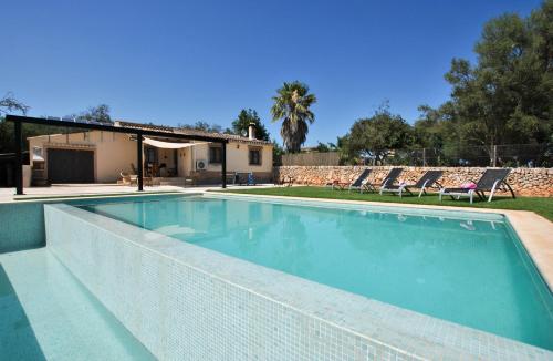 Calderitx - carbon neutral hotel in Ariany