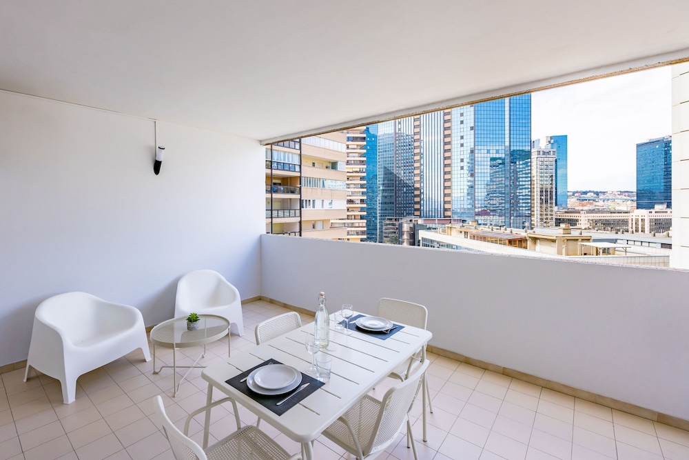 Casa Kenzo with parking by NapoliApartments — 4-Star Luxury Hotel in Naples, Italy