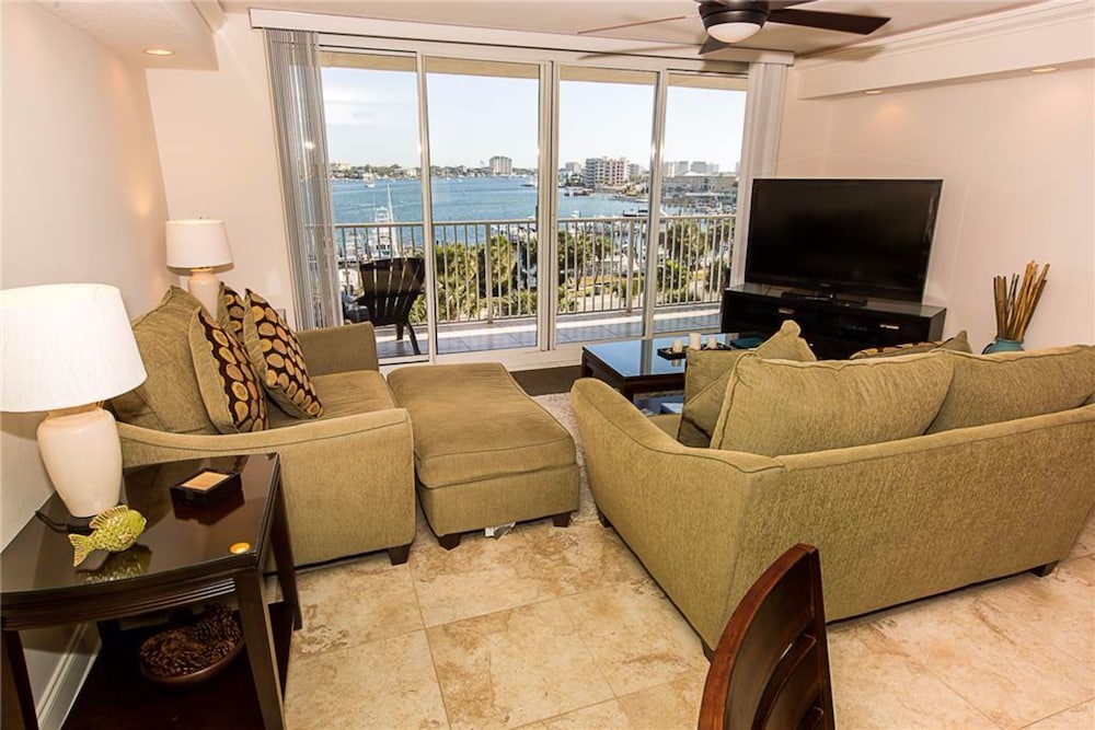 Waterview Towers Yacht Club by Holiday Isle - photo 31