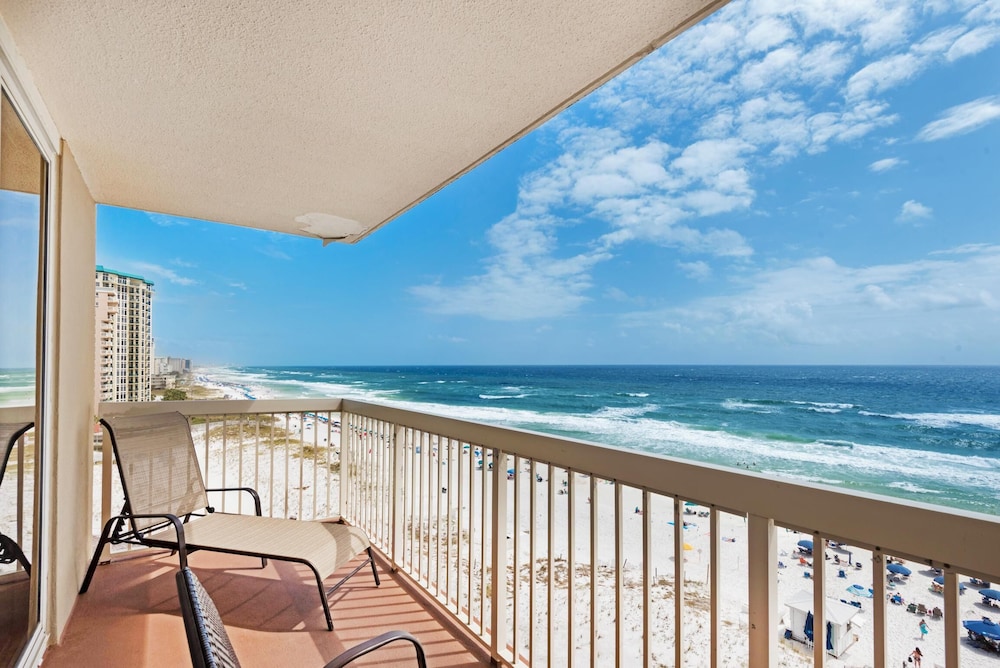 Pelican Beach Resort 801 - photo 29