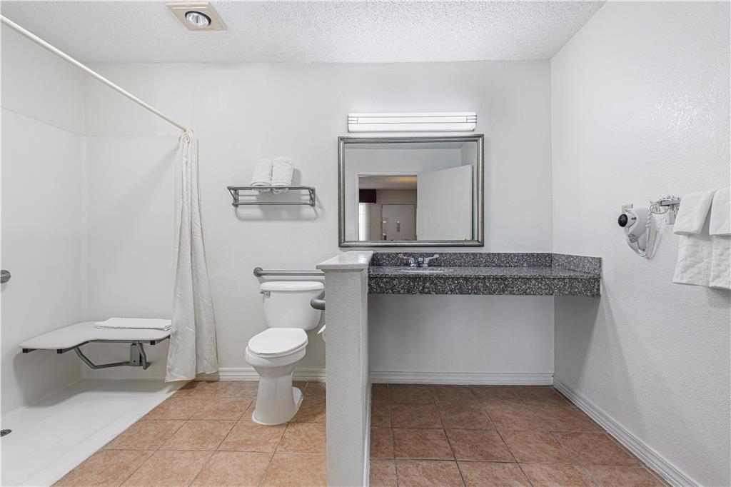 Best Western Palestine Inn - photo 22