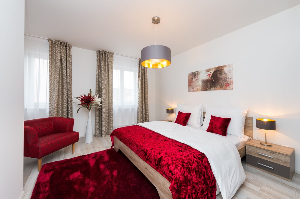 Kent Ridge Loft Sokolska — 4-Star Luxury Hotel in Prague, Czech Republic