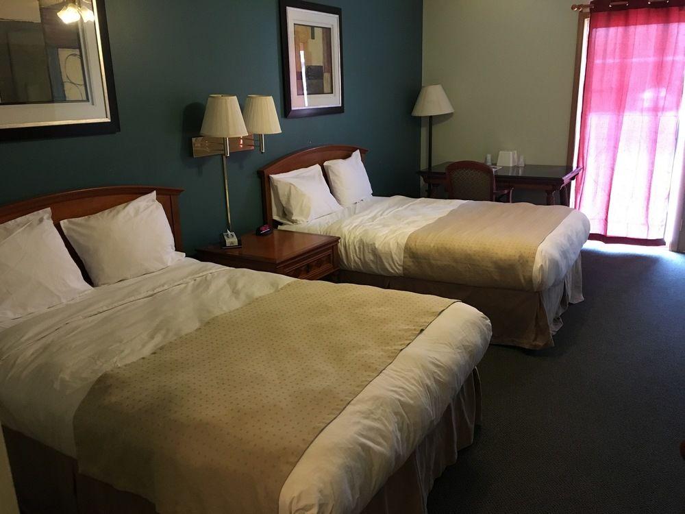 M Star Hotel Rapid City - photo 8