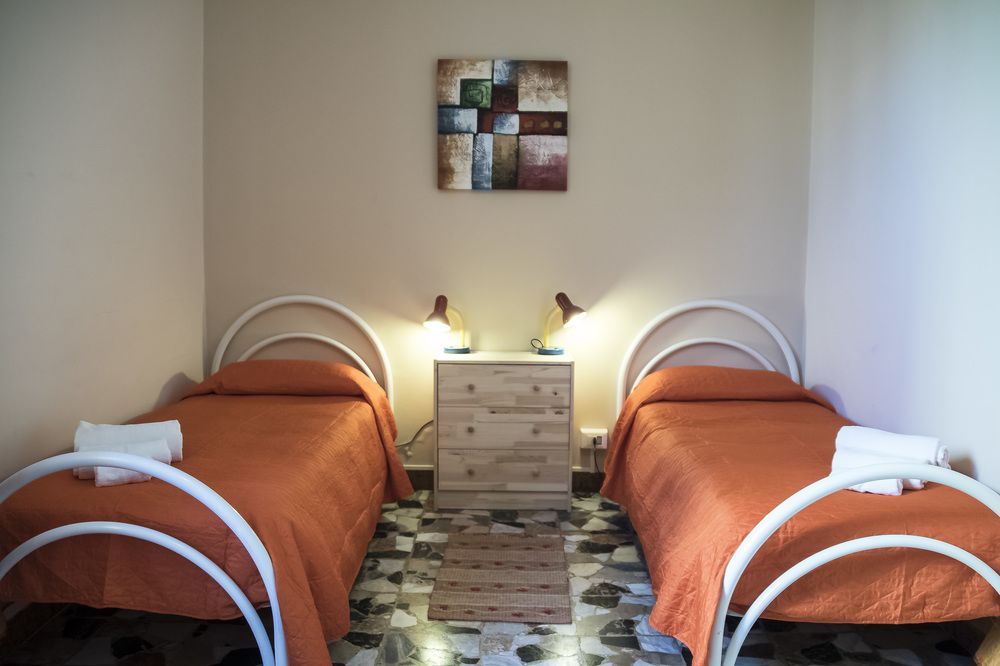 Gardenia Rooms - last minute hotel in Cagliari