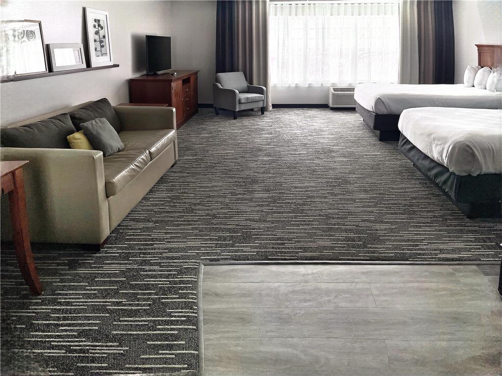 Best Western Harmony Inn Fort Dodge Iowa - photo 22