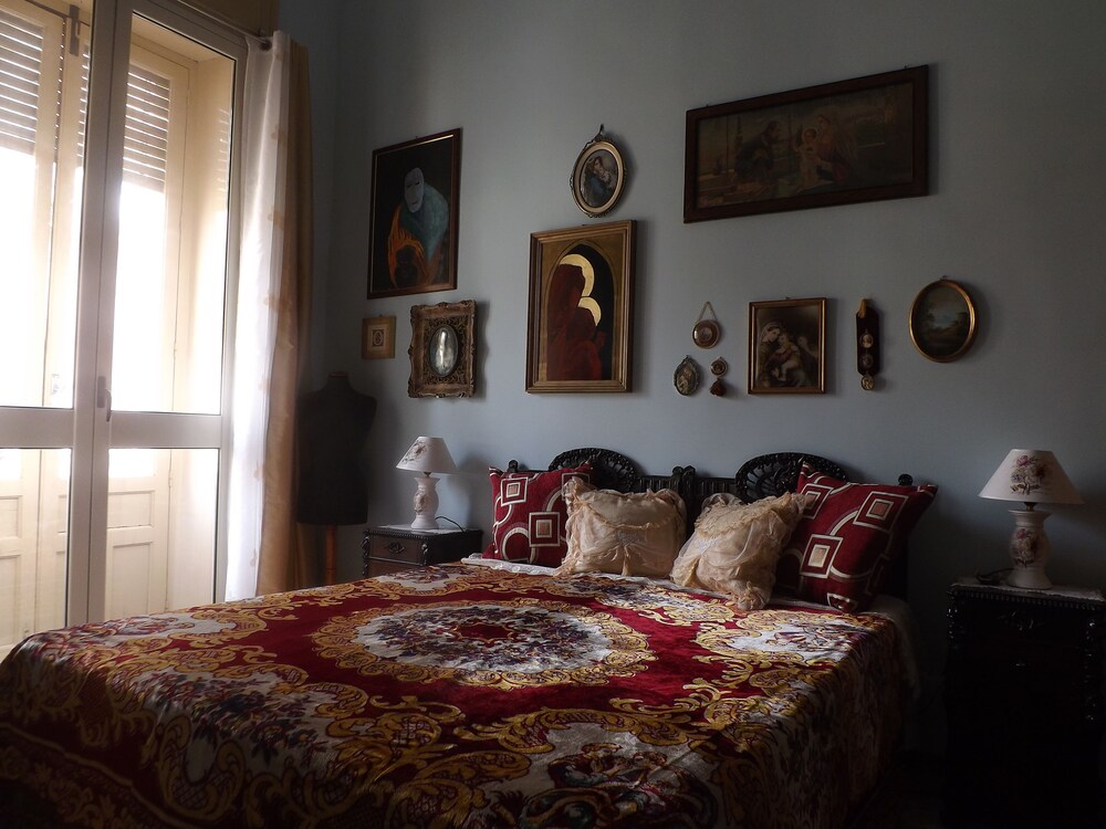 Dragonfly Rooms in Avola, Italy