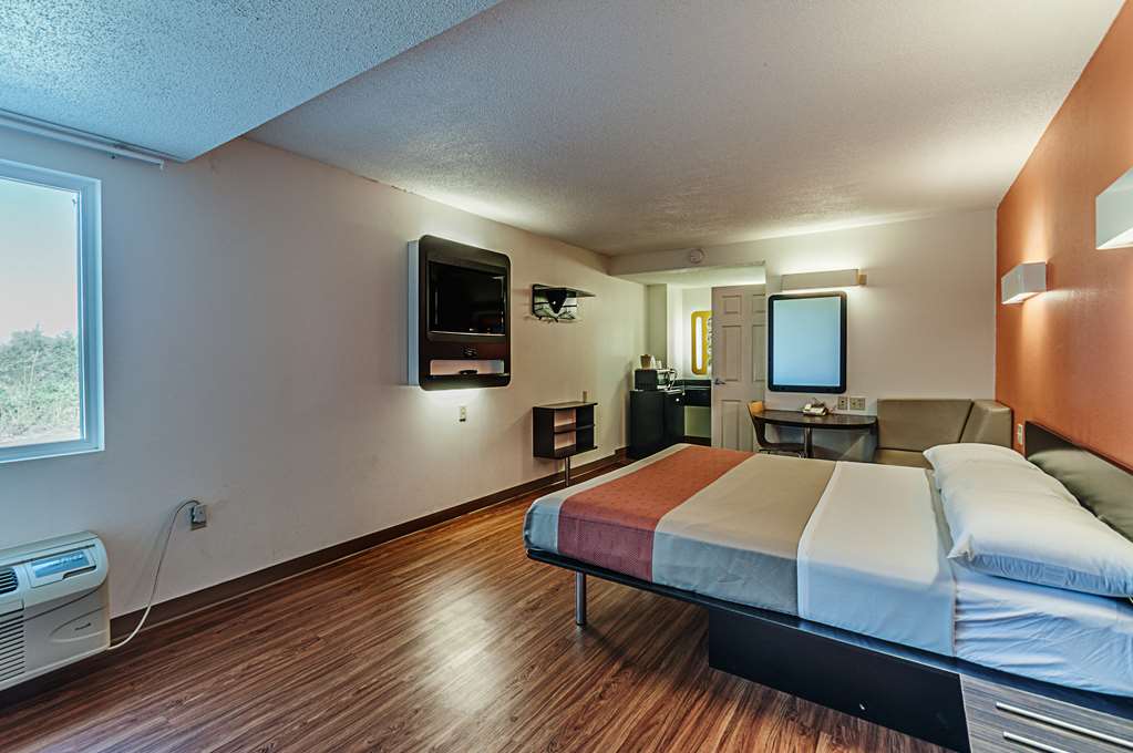 Motel 6 Martinsburg WV - photo 11