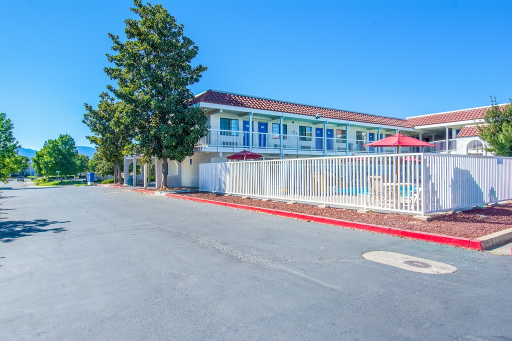 Motel 6 Redding CA South - photo 7