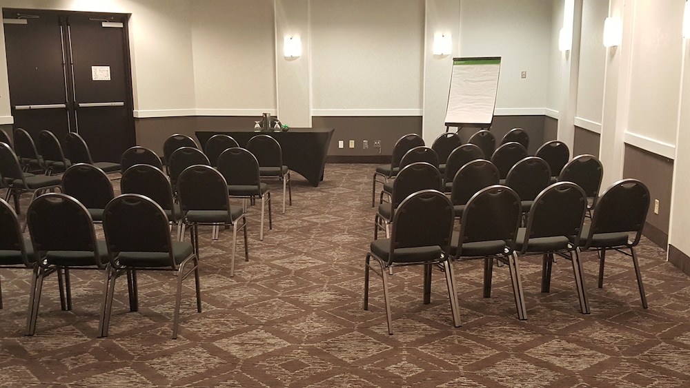 Holiday Inn Blmgtn Arpt South Mall Area By IHG - photo 33