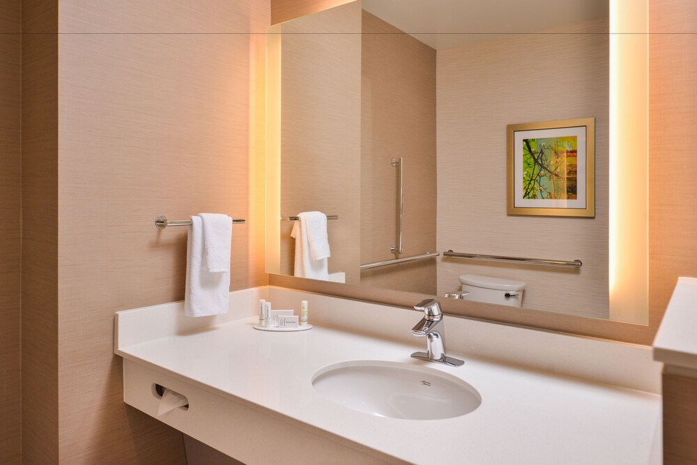 Fairfield Inn & Suites by Marriott Eugene East Springfield - photo 22