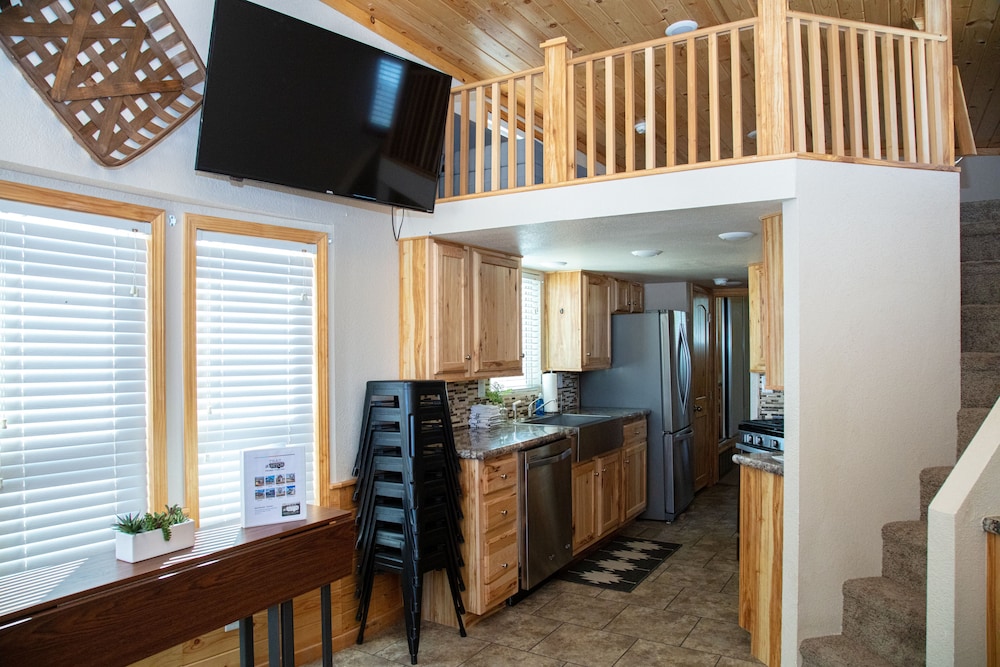 Trail and Hitch Tiny Home Hotel and RV - photo 65