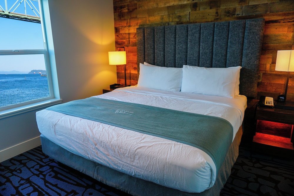 Cannery Pier Hotel & Spa - photo 29