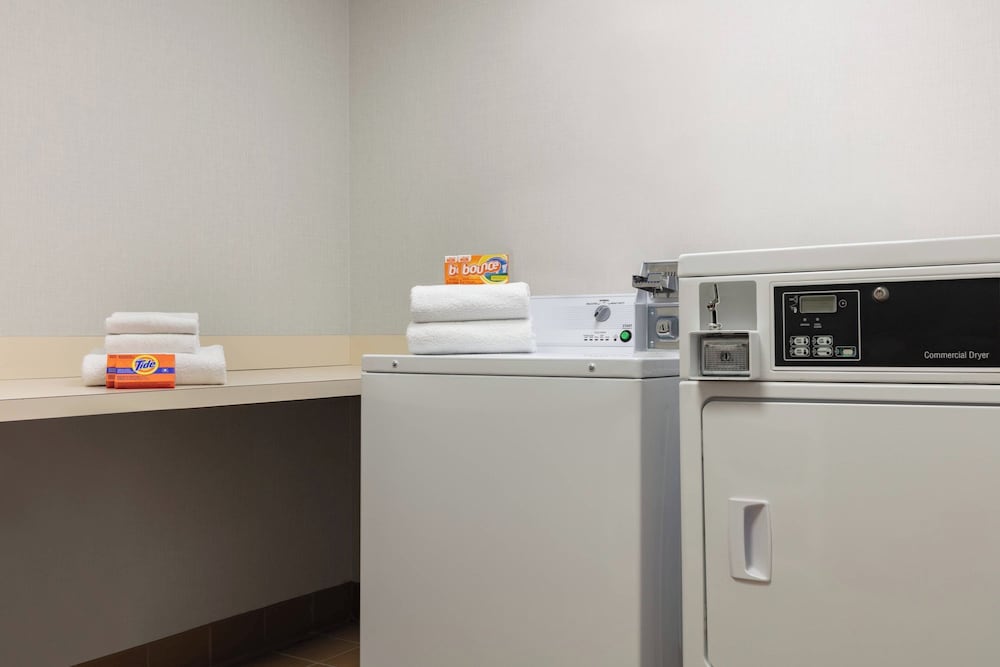 Courtyard by Marriott Lancaster - photo 31